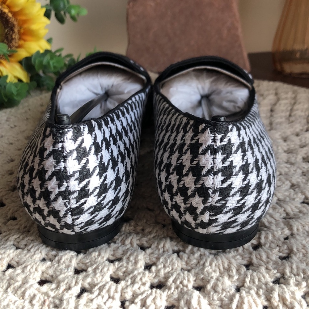 Nine West Abay Houndstooth Pointed Toe Flats - Picture 8 of 14